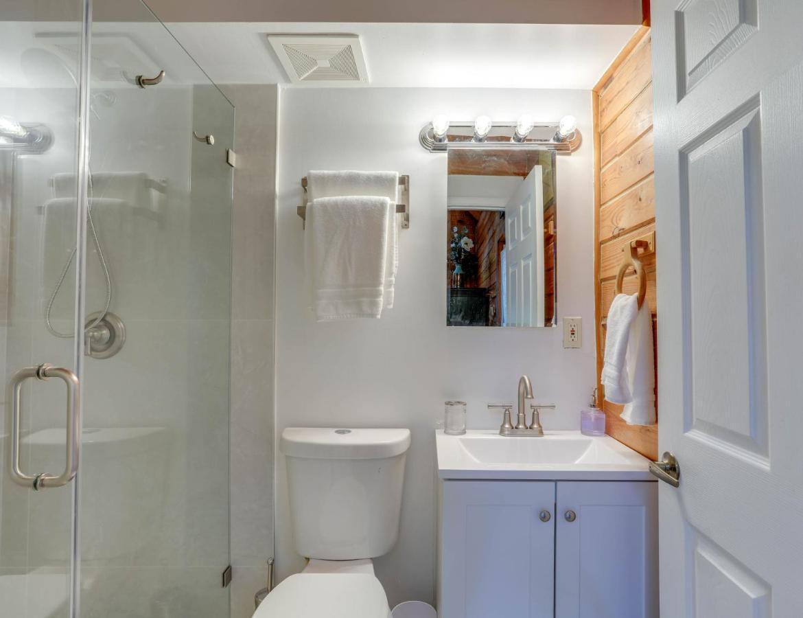 Okeechobee Cabin With Patio And Community Pool! エクステリア 写真