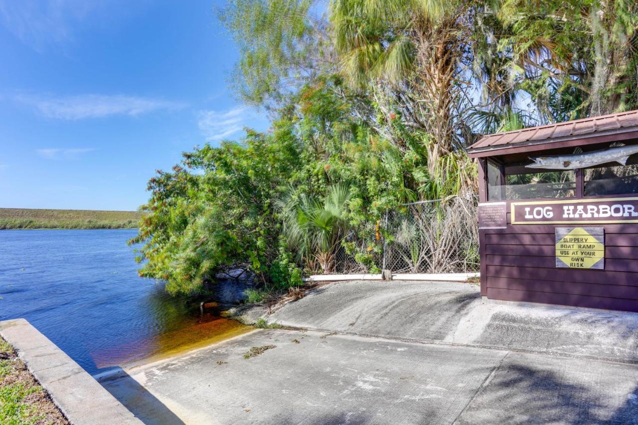 Okeechobee Cabin With Patio And Community Pool! エクステリア 写真