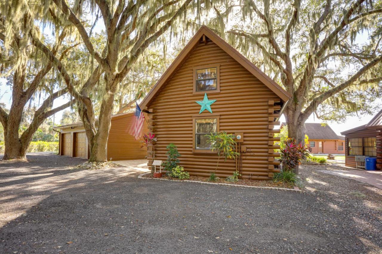 Okeechobee Cabin With Patio And Community Pool! エクステリア 写真