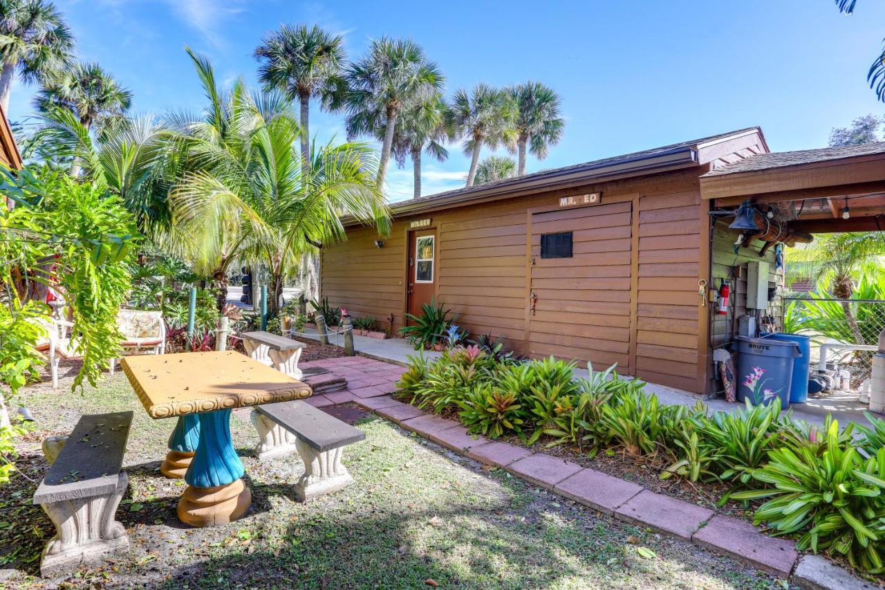 Okeechobee Cabin With Patio And Community Pool! エクステリア 写真